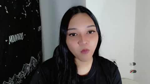 Shanti xhey online show from March 11, 2026, 6:25 pm