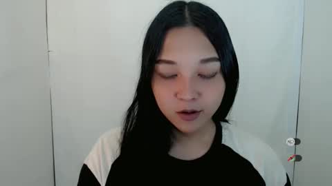 Shanti xhey online show from March 24, 2026, 11:21 pm