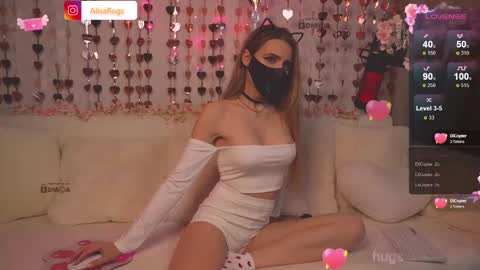 Alisarogs online show from February 22, 2025, 9:26 pm