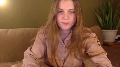 alisaxxxshy online show from January 14, 2025, 9:09 pm
