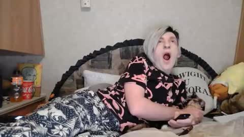 Alisha online show from February 23, 2026, 4:54 am