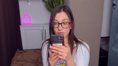 Snapshot of alishamurray chatting on December 8, 2024, 7:43 pm Alina online show from December 8, 2024, 7:43 pm