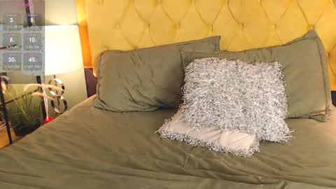 Luna online show from January 9, 2025, 12:35 am