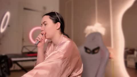 Snapshot of alisia_mars chatting on February 22, 2025, 11:57 am Alisia online show from February 22, 2025, 11:57 am