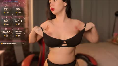 Snapshot of alisia_mars chatting on February 25, 2025, 9:20 am Alisia online show from February 25, 2025, 9:20 am