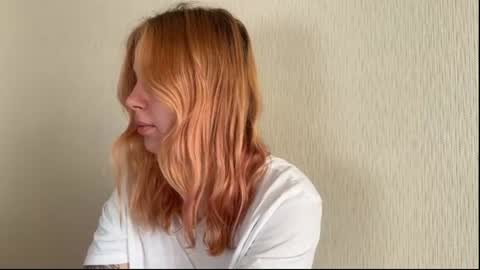 Snapshot of alismoona chatting on June 16, 2026, 8:06 am Alisa online show from June 16, 2026, 8:06 am