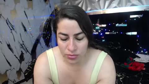 Snapshot of alison_marr chatting on December 22, 2025, 6:49 pm alison_marr online show from December 22, 2025, 6:49 pm