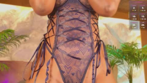 Alison Moon  online show from April 10, 2026, 10:47 pm