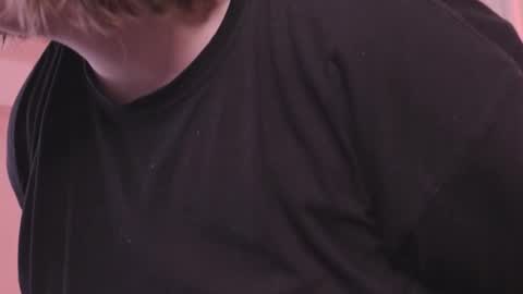 Snapshot of alissa_styles chatting on November 5, 2025, 1:00 pm Alissa online show from November 5, 2025, 1:00 pm