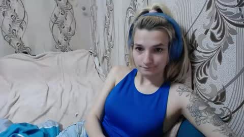 alissaclentx online show from May 5, 2026, 9:23 pm