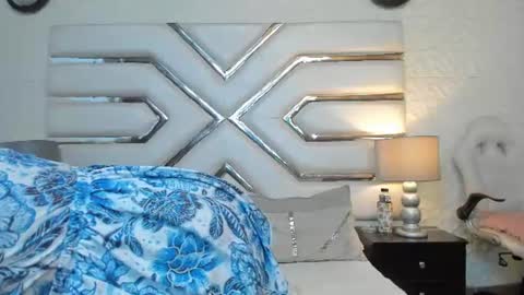 alissbluumm online show from June 16, 2026, 1:25 pm