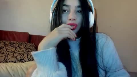 Alisson369  online show from September 9, 2025, 8:58 am