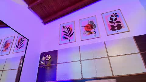 Alisson online show from February 20, 2025, 5:51 pm