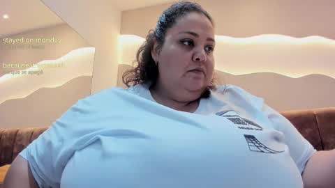 Alisson online show from November 19, 2025, 11:32 am