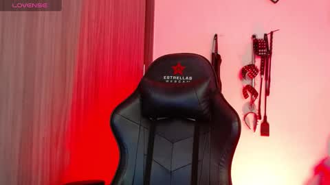 Alisson Beckett online show from January 29, 2025, 7:43 pm