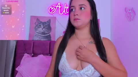 Snapshot of alissonsweet18_ chatting on April 11, 2026, 2:21 pm Alisson online show from April 11, 2026, 2:21 pm