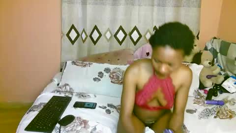 aliyah001 online show from October 9, 2025, 3:37 am