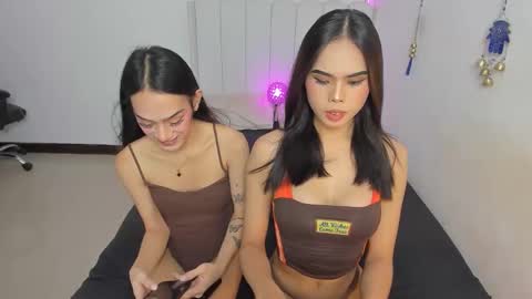 hello your lovely ALIYAH online show from October 11, 2025, 8:35 am