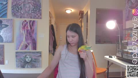 Alize Zaide online show from February 8, 2025, 7:59 pm