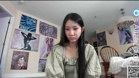 Alize Zaide online show from May 28, 2026, 8:28 pm