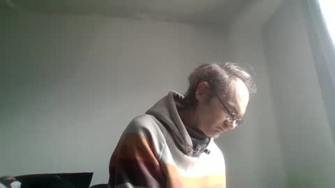 J online show from March 29, 2026, 5:35 pm