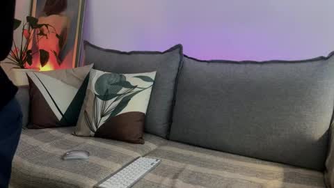 Alice  John online show from February 8, 2026, 5:27 pm