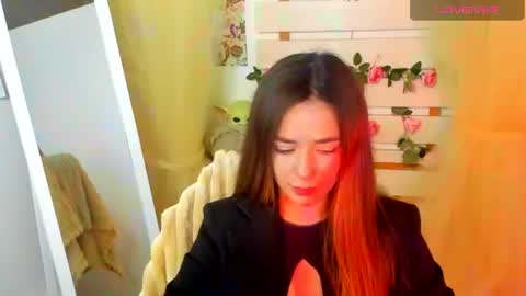 Snapshot of allana_dream chatting on June 17, 2026, 6:49 am Allana online show from June 17, 2026, 6:49 am