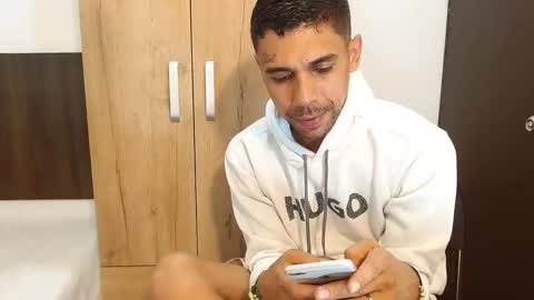 Snapshot of allanbarreto chatting on February 8, 2026, 7:23 am Allan online show from February 8, 2026, 7:23 am