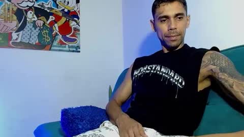 Snapshot of allanbarreto chatting on February 27, 2026, 1:27 am Allan online show from February 27, 2026, 1:27 am