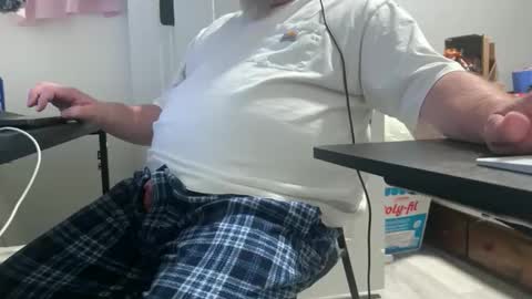 Allergictolove online show from March 15, 2026, 10:05 pm