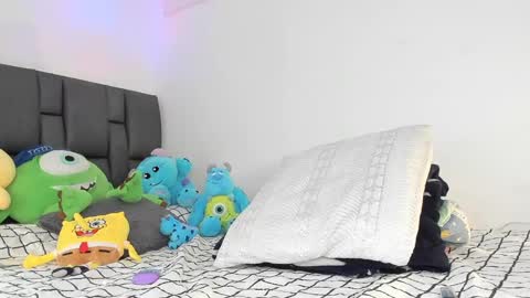 Allex online show from March 9, 2025, 1:25 am