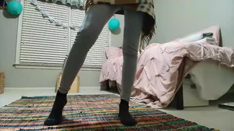 Snapshot of allgood4u chatting on February 24, 2026, 12:30 am wishlist on bio online show from February 24, 2026, 12:30 am