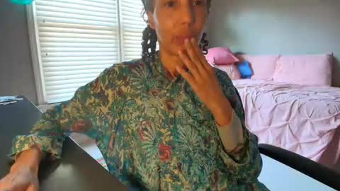 Snapshot of allgood4u chatting on March 1, 2026, 8:11 pm wishlist on bio online show from March 1, 2026, 8:11 pm