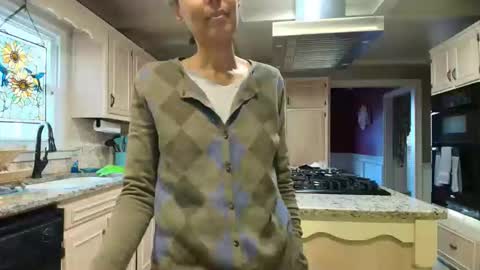 Snapshot of allgood4u chatting on March 2, 2026, 10:05 pm wishlist on bio online show from March 2, 2026, 10:05 pm