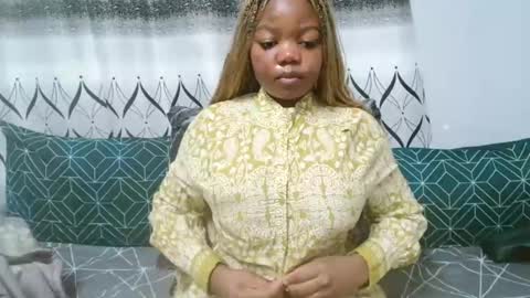 Snapshot of allibabexx chatting on March 20, 2026, 7:52 pm allibabexx online show from March 20, 2026, 7:52 pm