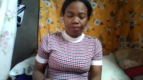 Snapshot of alliciax632770q chatting on June 25, 2026, 7:57 am alliciax632770q online show from June 25, 2026, 7:57 am