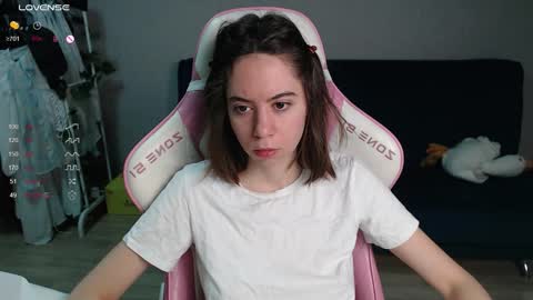 Snapshot of allie_hazie chatting on March 1, 2026, 12:56 am alice online show from March 1, 2026, 12:56 am