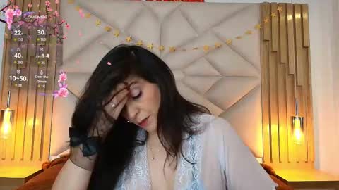 Aliie  online show from February 18, 2026, 12:01 pm