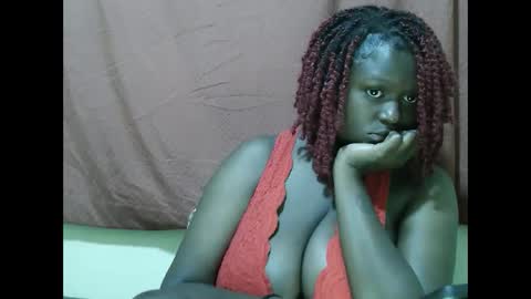 Allie online show from September 28, 2025, 10:48 pm