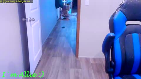 Allie online show from February 22, 2025, 6:30 pm