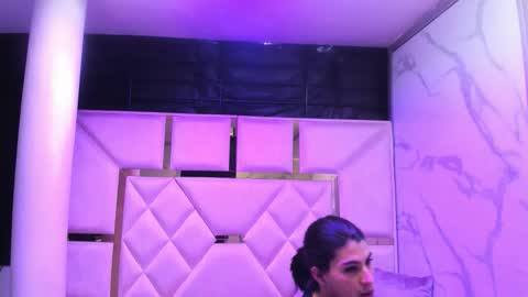 Snapshot of allison_69ts chatting on March 18, 2026, 2:04 am allison_69ts online show from March 18, 2026, 2:04 am