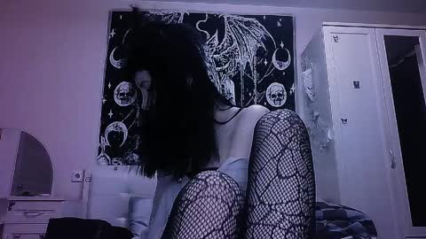 Alis online show from April 7, 2026, 7:14 pm