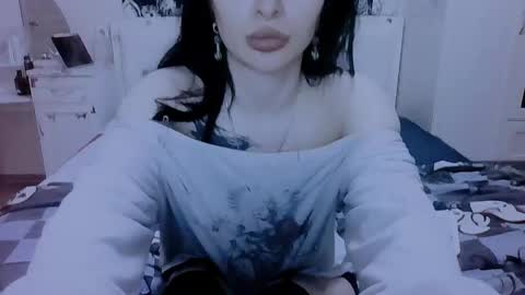 Snapshot of allisondeetz chatting on May 1, 2026, 5:17 pm Alis online show from May 1, 2026, 5:17 pm