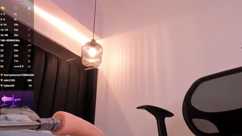 Alli  online show from January 24, 2025, 11:12 pm