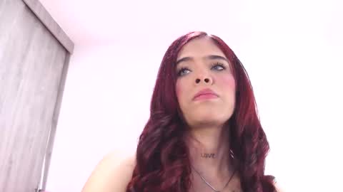 Salome  online show from April 25, 2026, 7:22 am