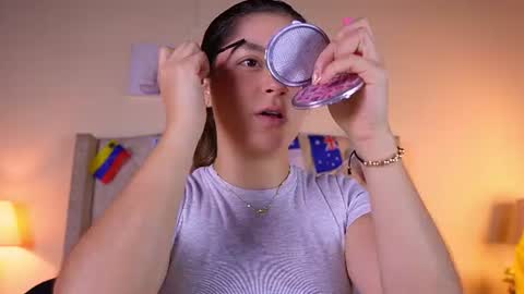 Snapshot of allisson_m chatting on June 21, 2026, 12:08 pm allisson online show from June 21, 2026, 12:08 pm