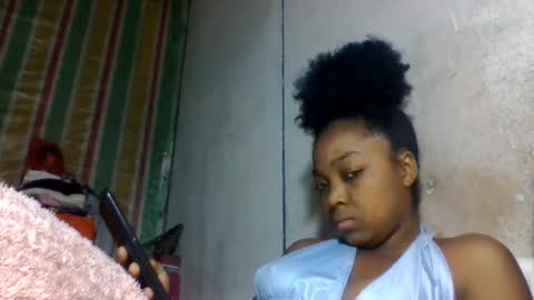 Snapshot of allizida01 chatting on June 10, 2026, 6:40 pm allizida01 online show from June 10, 2026, 6:40 pm