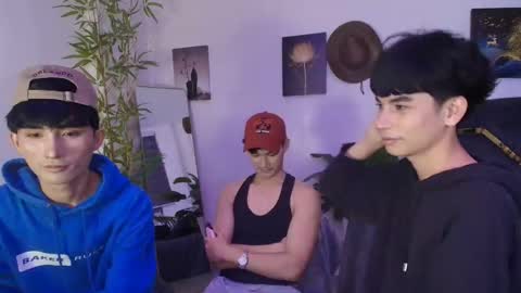 kim and josh online show from March 26, 2026, 7:36 am