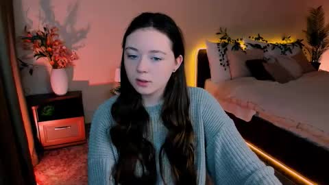 alluringeyess online show from September 14, 2025, 3:16 am