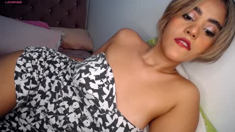 Snapshot of ally_summer chatting on January 29, 2025, 9:23 am ally_summer online show from January 29, 2025, 9:23 am